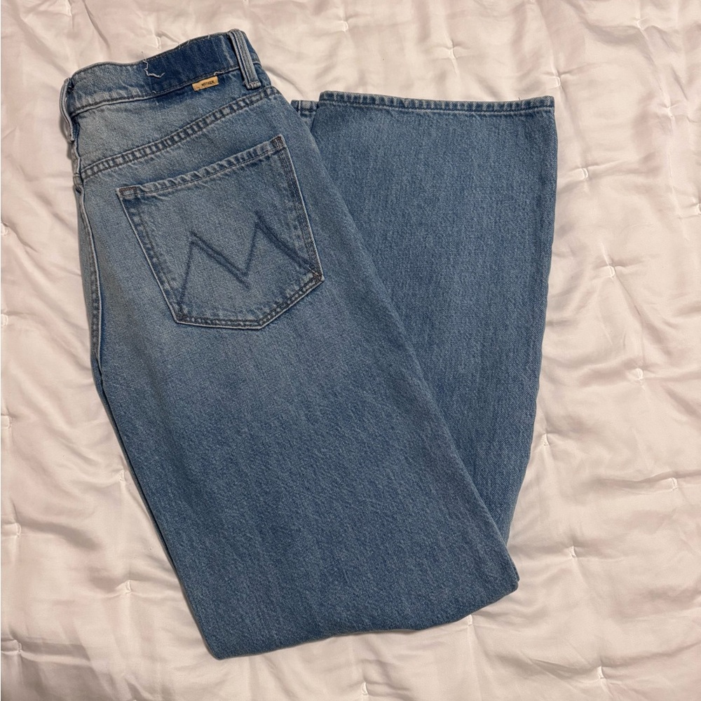 Mother Jeans - the dodger button hover cuff